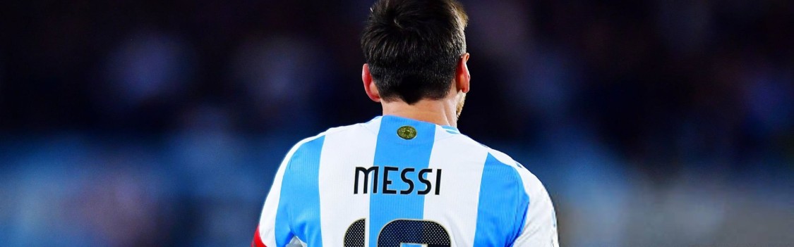 v站体育-同行评10号位排名：梅西历史第一！马拉多纳第七、贝利第八！