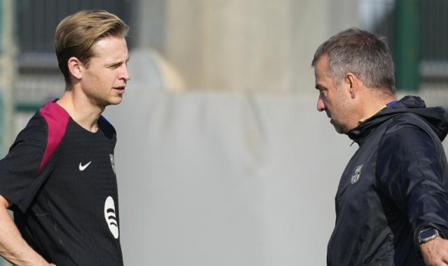 世体：德容今天仍单独训练，巴萨的目标是让他对纽卡时康复