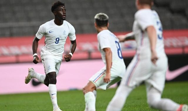 v站体育-【解码法国国奥】墨超挽尊杂牌军，铜牌就算奇迹