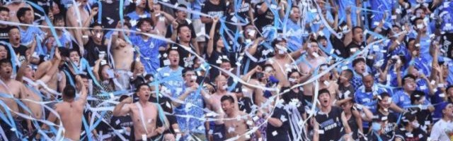 v站-中超观众回归！生活本质是滥竽充数和锦上添花！